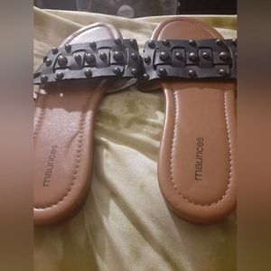 Like new Maurice's women's  black/brown sandals 11m.please look at all pics